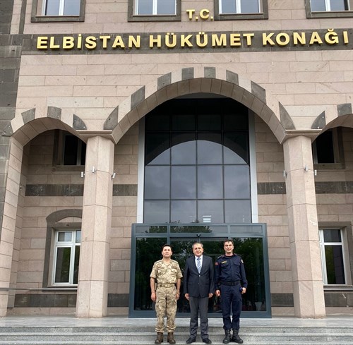İl Jandarma Komutanı Mustafa Özdurhan, İlçe Kaymakamımız Özkan DEMİR' i Makamında Ziyaret Etti